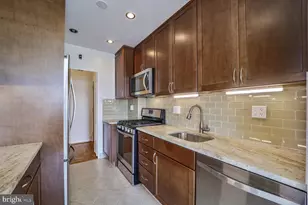 2475 Virginia Ave NW, Washington, DC 20037 - Photo 13