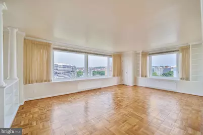 2475 Virginia Avenue NW #PH-930, Washington, DC 20037 - Photo 5