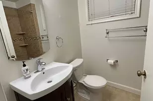 4114 Davis Pl NW, Washington, DC 20007 - Photo 11