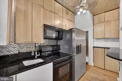 206 Cromwell Terrace NE, Washington, DC 20002 - Photo 3