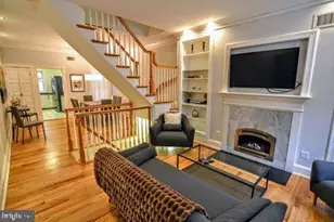 1029 30th St NW, Washington, DC 20007 - Photo 3