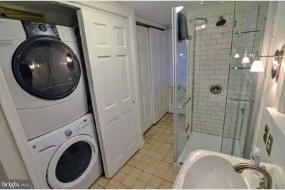 1029 30th Street NW, Washington, DC 20007 - Photo 33