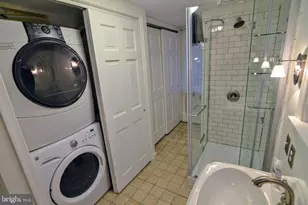 1029 30th St NW, Washington, DC 20007 - Photo 33