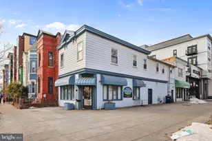 1364 E SE, Washington, DC 20003 - Photo 1