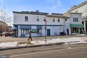 1364 E St SE, Washington, DC 20003 - Photo 43