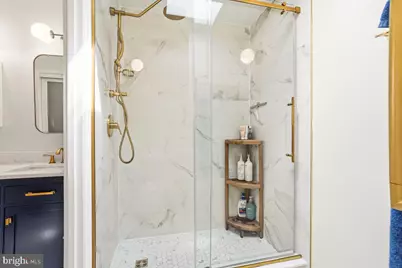 4607 Macarthur Boulevard NW #B, Washington, DC 20007 - Photo 25