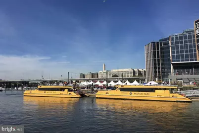 1317 4th Street SW, Washington, DC 20024 - Photo 63