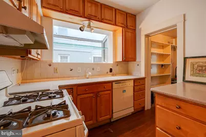 4946 Butterworth Place NW, Washington, DC 20016 - Photo 13