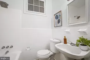 715 Hamlin St NE, Washington, DC 20017 - Photo 7