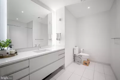 810 O Street NW #504, Washington, DC 20001 - Photo 23