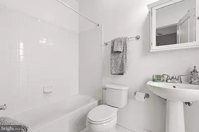 335 L Street SE, Washington, DC 20003 - Photo 23