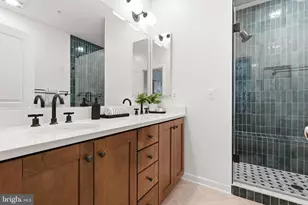 335 L St SE, Washington, DC 20003 - Photo 19