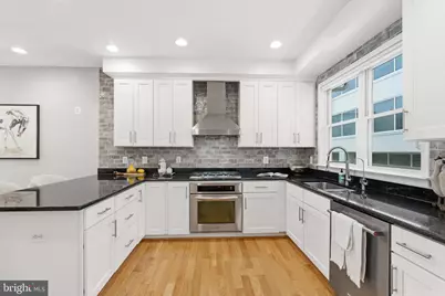 335 L Street SE, Washington, DC 20003 - Photo 13