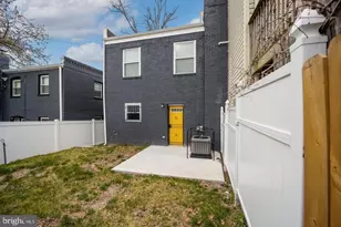 4227 Edson Pl NE, Washington, DC 20019 - Photo 17