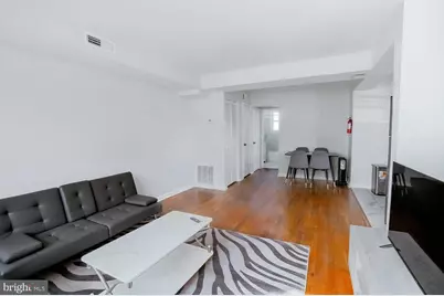 32 Varnum Street NE, Washington, DC 20011 - Photo 3