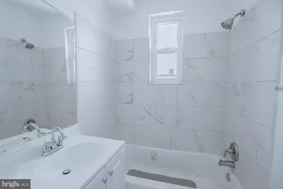 32 Varnum Street NE, Washington, DC 20011 - Photo 9