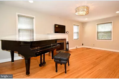 1714 33rd Place SE, Washington, DC 20020 - Photo 5