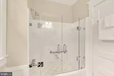 3804 Jenifer Street NW, Washington, DC 20015 - Photo 31