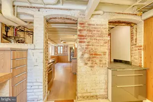 2428 Tunlaw Rd NW, Washington, DC 20007 - Photo 39