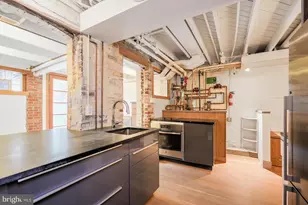 2428 Tunlaw Rd NW, Washington, DC 20007 - Photo 35