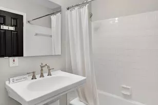 1117 G St SE, Washington, DC 20003 - Photo 33