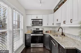 1117 G St SE, Washington, DC 20003 - Photo 15