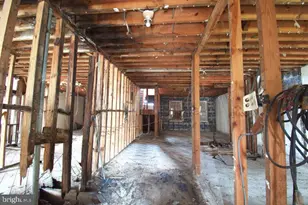 1219 Simms Pl NE, Washington, DC 20002 - Photo 9