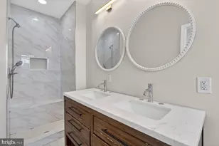 113 15th St SE, Washington, DC 20003 - Photo 11