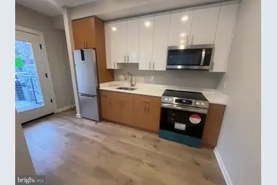 1307 K Street SE #101, Washington, DC 20003 - Photo 5