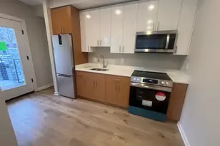 1307 K St SE, Washington, DC 20003 - Photo 7