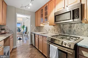 700 New Hampshire Ave NW, Washington, DC 20037 - Photo 15