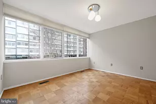 302 N St SW, Washington, DC 20024 - Photo 19