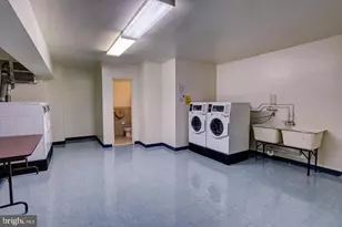 4201 Cathedral Ave NW, Washington, DC 20016 - Photo 45