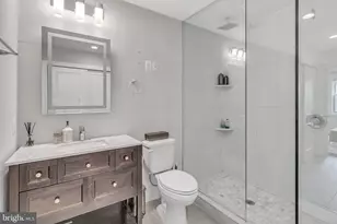 2505 17th St NW, Washington, DC 20009 - Photo 13