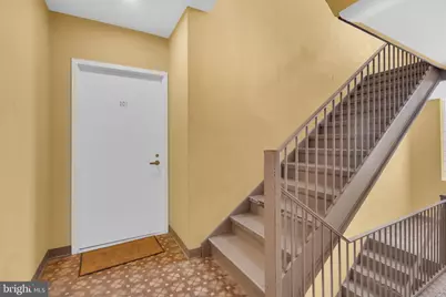 1800 28th Place SE #201, Washington, DC 20020 - Photo 3