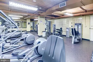 950 25th St NW, Washington, DC 20037 - Photo 29