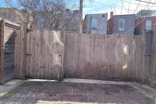 1231 Linden Pl NE, Washington, DC 20002 - Photo 51