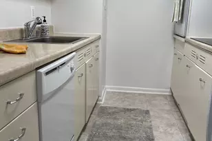 520 N St SW, Washington, DC 20024 - Photo 5