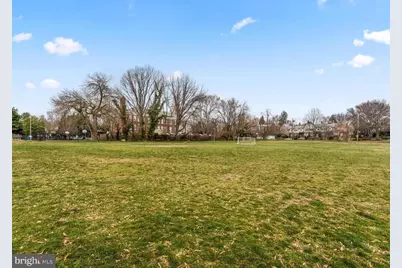 4491 Macarthur Boulevard NW #304, Washington, DC 20007 - Photo 21