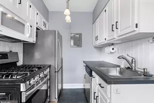 4491 MacArthur Blvd NW, Washington, DC 20007 - Photo 9