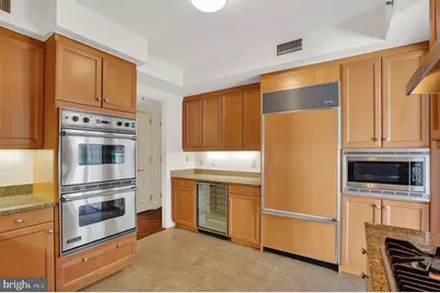 1155 23rd Street NW #5D, Washington, DC 20037 - Photo 7