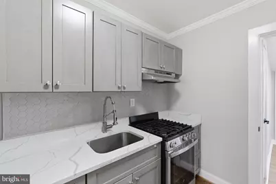 1250 Holbrook Terrace NE #3, Washington, DC 20002 - Photo 9