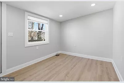 1250 Holbrook Terrace NE #3, Washington, DC 20002 - Photo 3