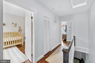 2132 Newport Pl NW, Washington, DC 20037 - Photo 17