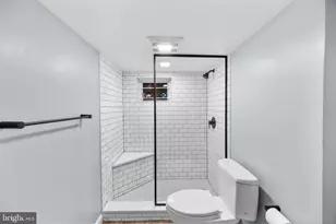 2132 Newport Pl NW, Washington, DC 20037 - Photo 31