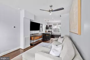 2132 Newport Pl NW, Washington, DC 20037 - Photo 9