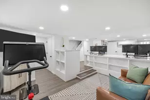 2132 Newport Pl NW, Washington, DC 20037 - Photo 25