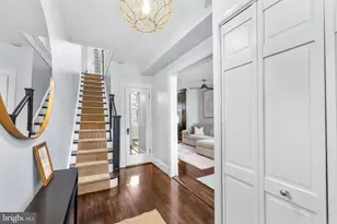 2132 Newport Pl NW, Washington, DC 20037 - Photo 3