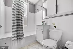 2132 Newport Pl NW, Washington, DC 20037 - Photo 21