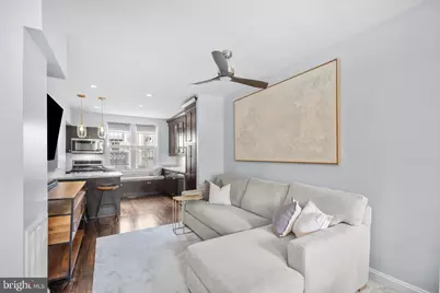 2132 Newport Place NW, Washington, DC 20037 - Photo 7